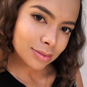 Meet your Posher, Bianca